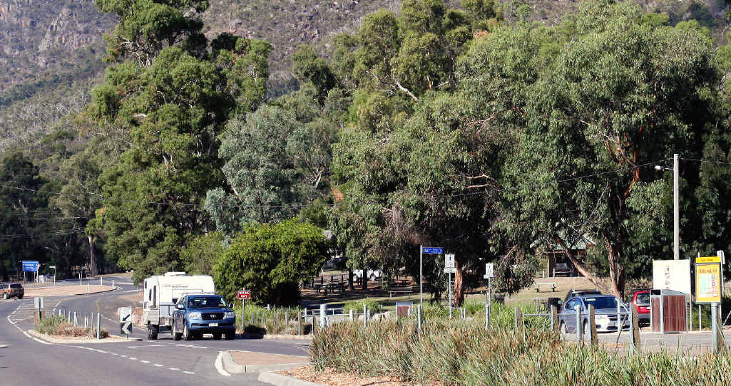 Halls Gap. Halls Gap.